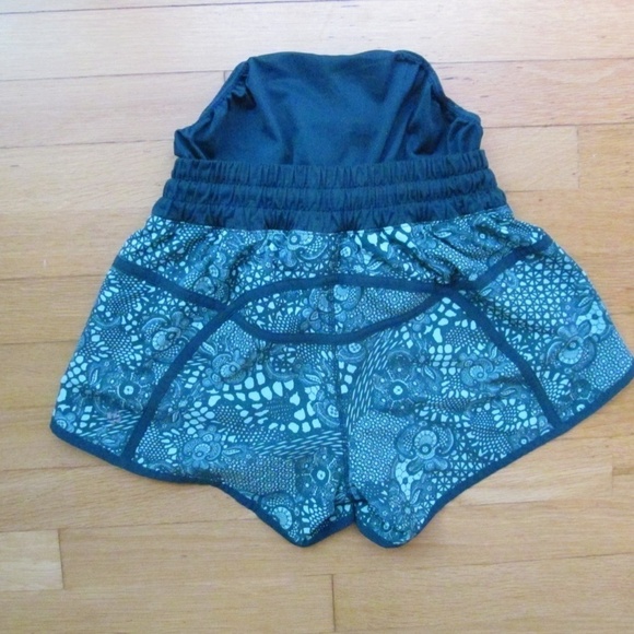 LULULEMON Tracker Shorts IV Pretty Lace Bali Breeze Alberta Lake Run Gym Lift 4 - Picture 6 of 10